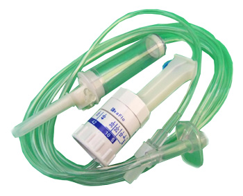 DEFLUSSORE CON REGOLATORE DI FLUSSO A GRAVITA' CON PERFORATORE 5/250ML - farmascienza.it