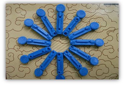 LANCETTE PUNGIDITO WELLION LANCET GAUGE 28 25 PEZZI - farmascienza.it